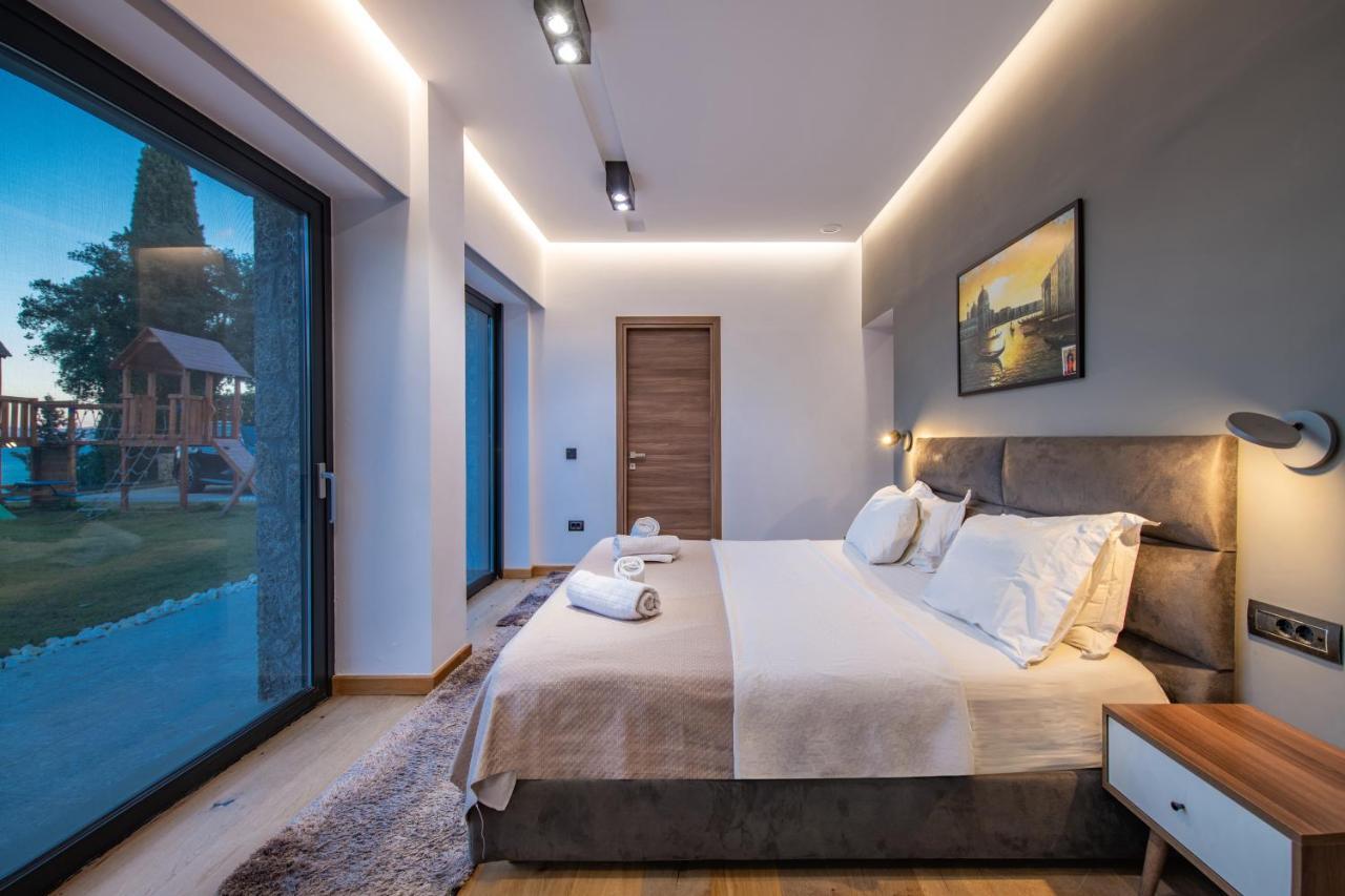 Villa Blueline Alykes Potamou エクステリア 写真